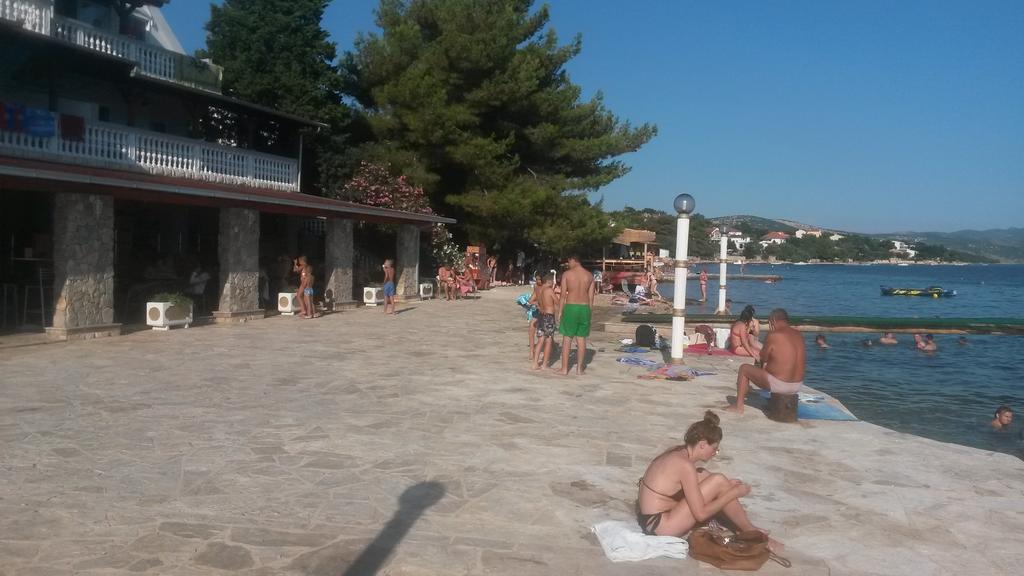 Apartman Monte Cristo Maslenica Luaran gambar